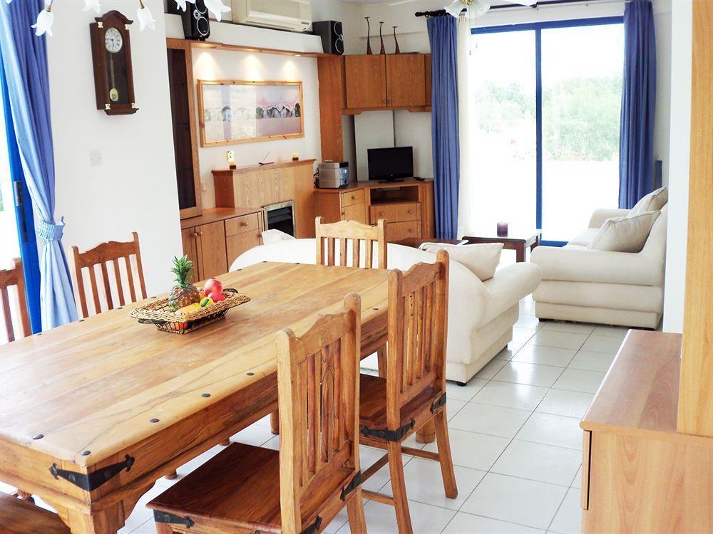 Kavalla Forest Villas Paphos Exterior foto