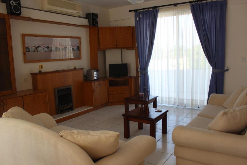 Kavalla Forest Villas Paphos Zimmer foto